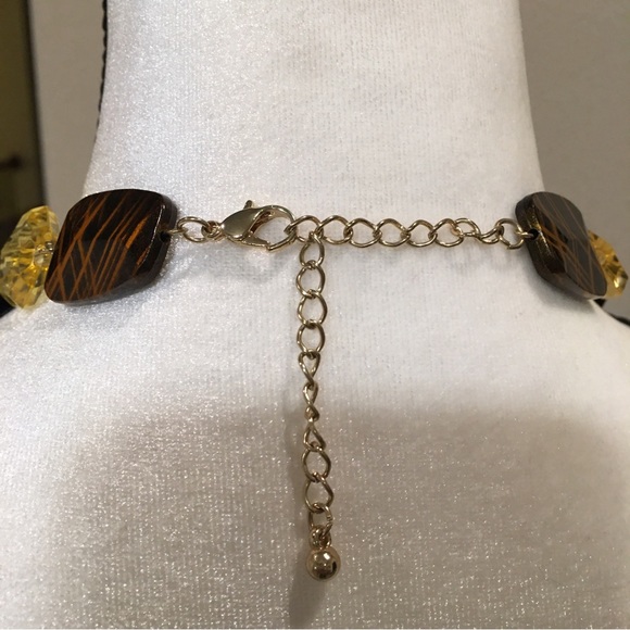 Necklace & Earring Set - Picture 7 of 7